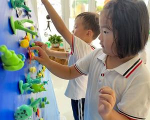 好奇引领旅程 科学照亮童心